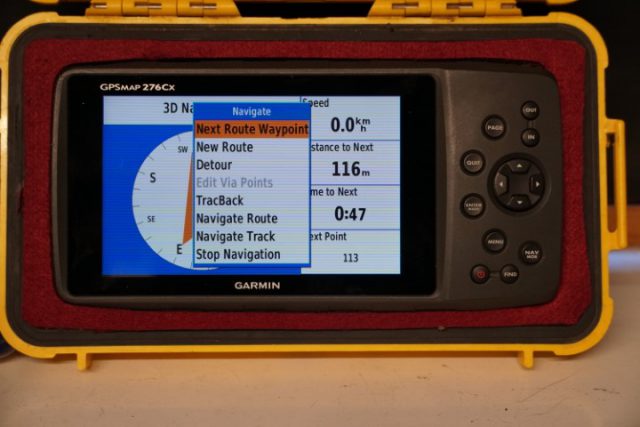 Move to next waypoint route option on Garmin 276Cx