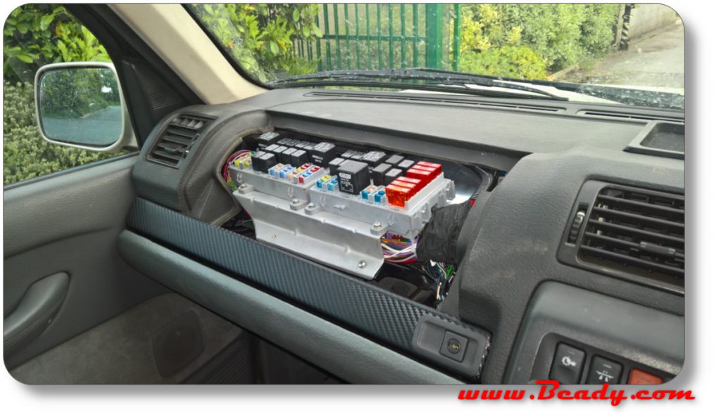 cutom fuse box for range rover