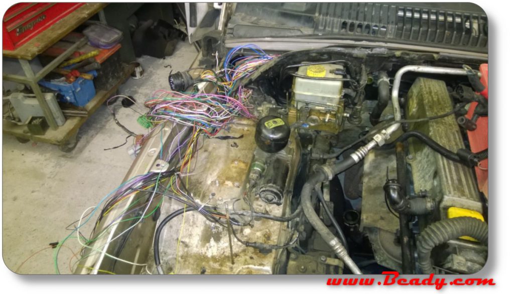 1000's of wires to be reworked on range rover wiring loom