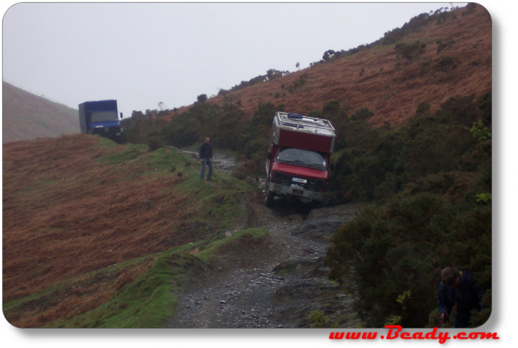 rb44/s75 overland camper truck off roading