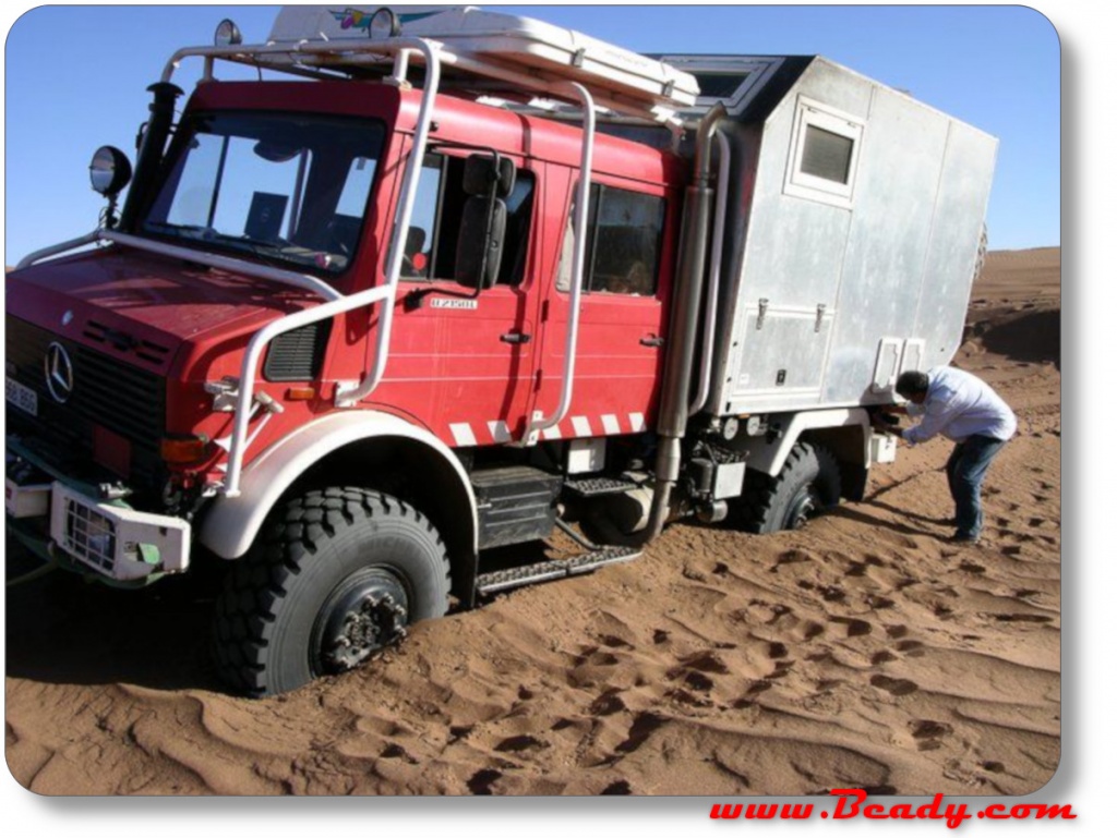 stuck unimog in sand dune