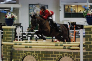 Chloe Jones and Clannad  in the Newcomers at Aintree Elite show