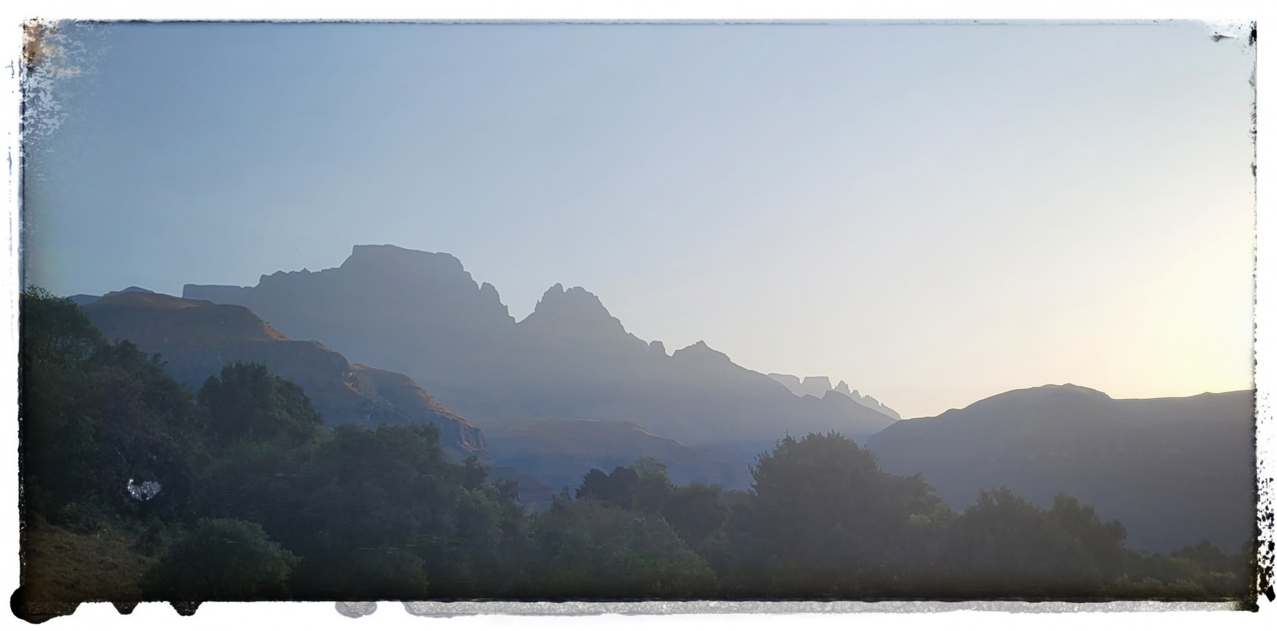 Drakensburg mountains from the monks cowl campsite